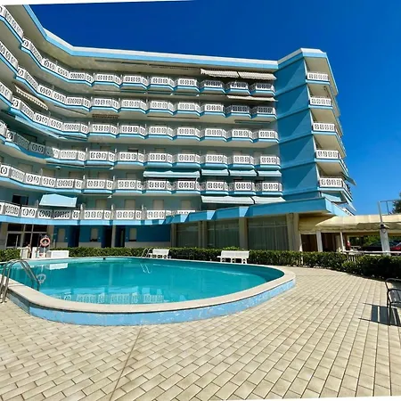 With Pool And Sea View By Beahost Porto Santa Margherita di Caorle